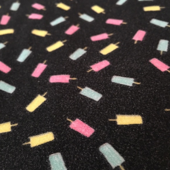 Lularoe one size (OS) popsicle legging - Picture 3 of 3